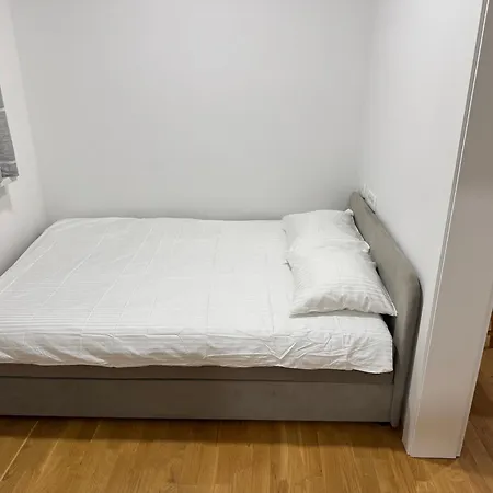 Апартаменты The Old Bevc House *